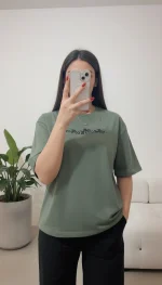 تیشرت باکسی یه روزی کارمون میگیره