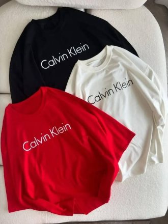 تی‌ شرت باکسی زنانه طرح Calvin Klein